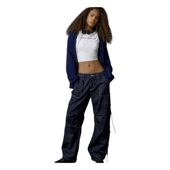 BDG Strappy Balloon Cargo Jeans Blue Dark Wash Denim Mid-Rise Metal Buckle 26 - Picture 2 of 10